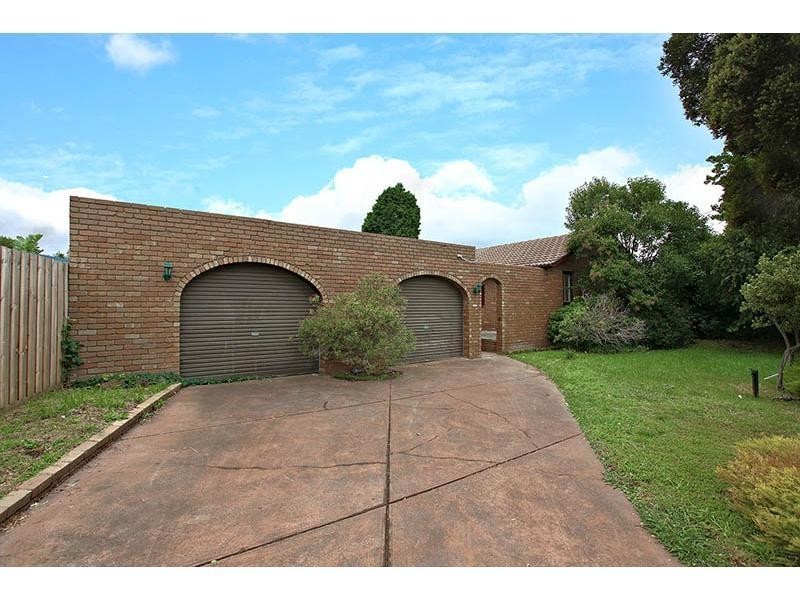 18 Peppercorn Parade, Epping VIC 3076
