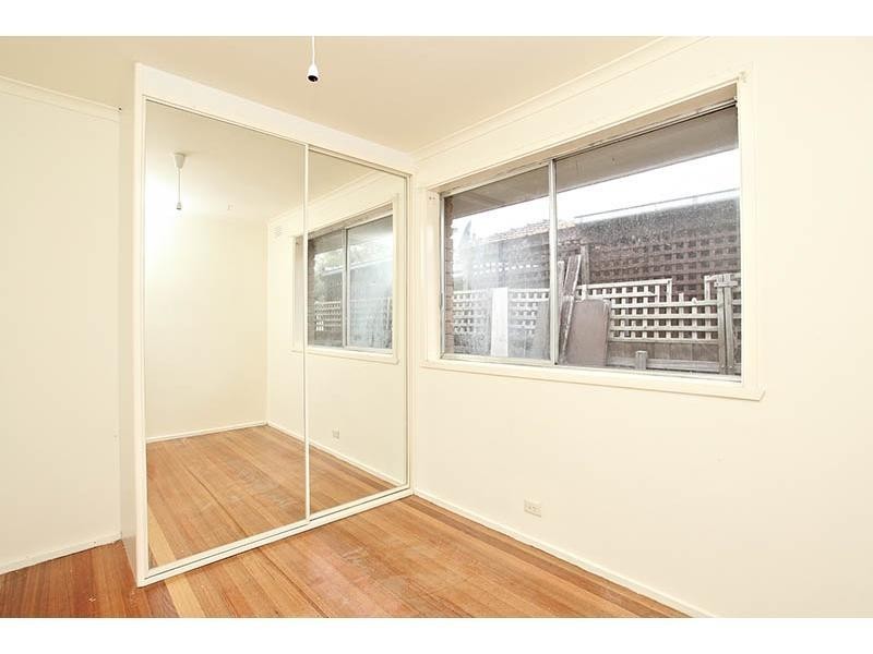 18 Peppercorn Parade, Epping VIC 3076