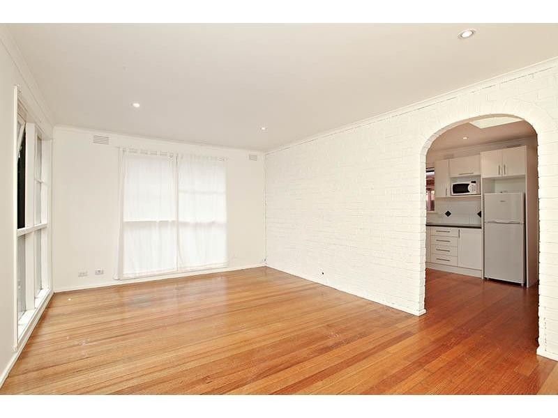 18 Peppercorn Parade, Epping VIC 3076