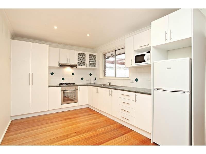 18 Peppercorn Parade, Epping VIC 3076