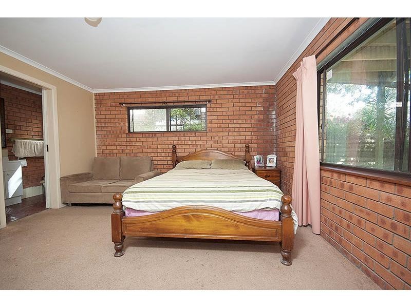 56 Ocean Avenue, Surf Beach NSW 2536