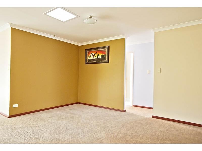 14 Ferrolana Court, Stratton WA 6056
