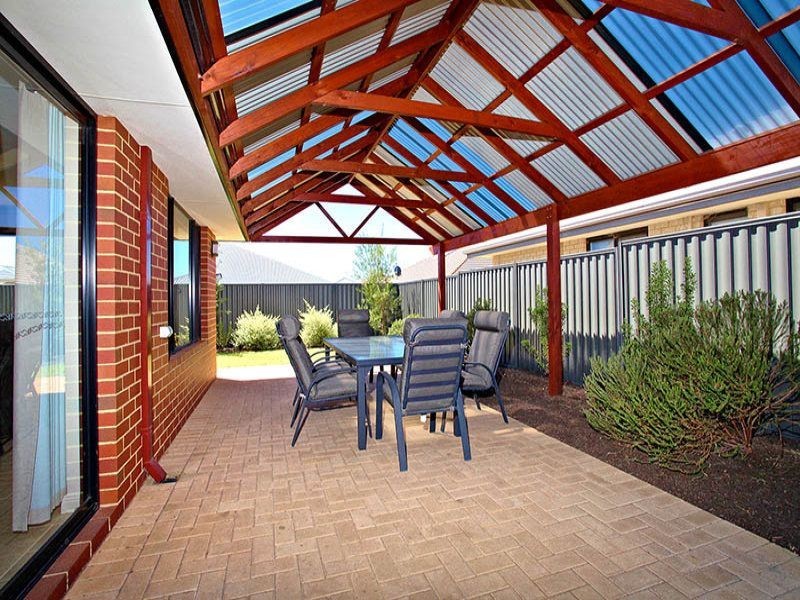 7 Uffizi End, Aveley WA 6069