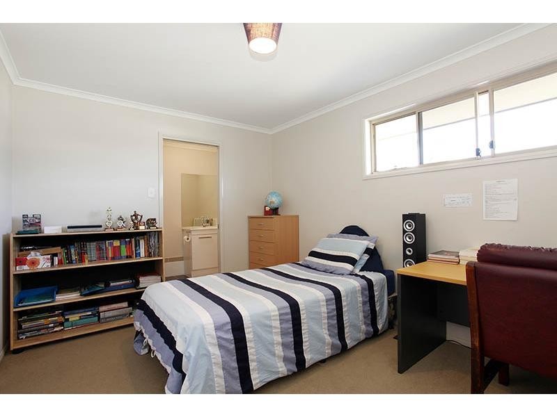 15 Jergi Close, Charlestown NSW 2290