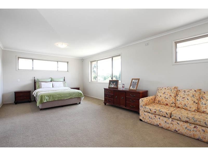 15 Jergi Close, Charlestown NSW 2290