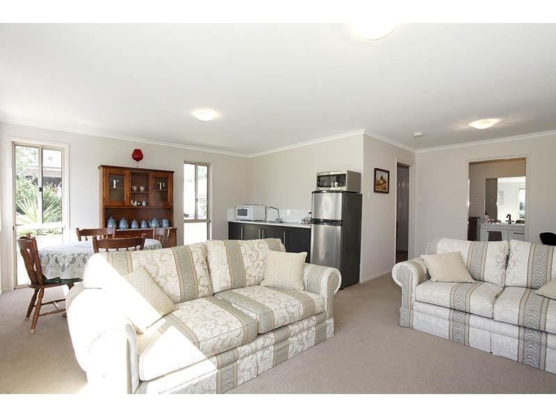 15 Jergi Close, Charlestown NSW 2290