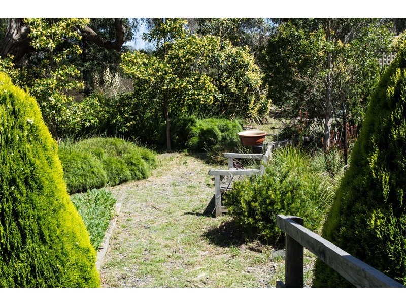 19 Combridge Drive, Beremboke VIC 3342