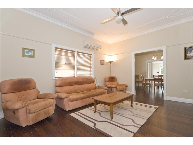 19 goulburn street, Gordon Park QLD 4031