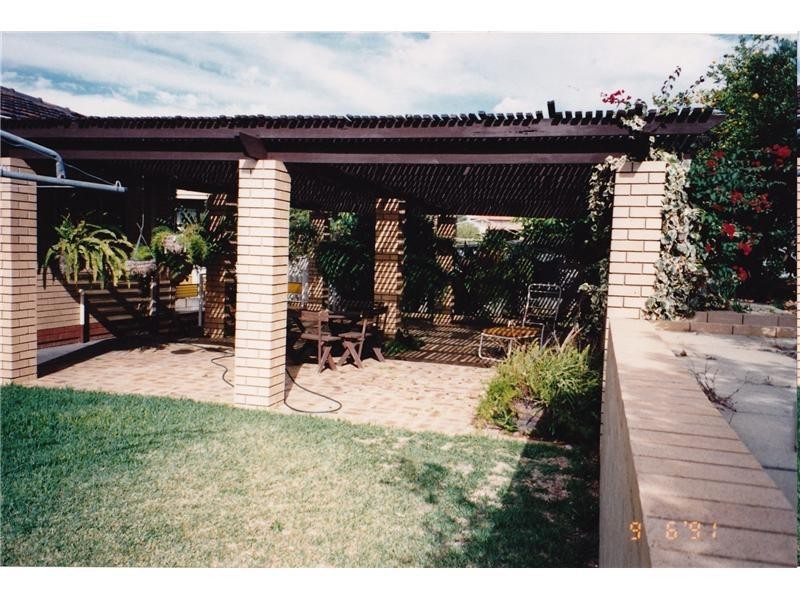 5 Olinda Court, Spearwood WA 6163