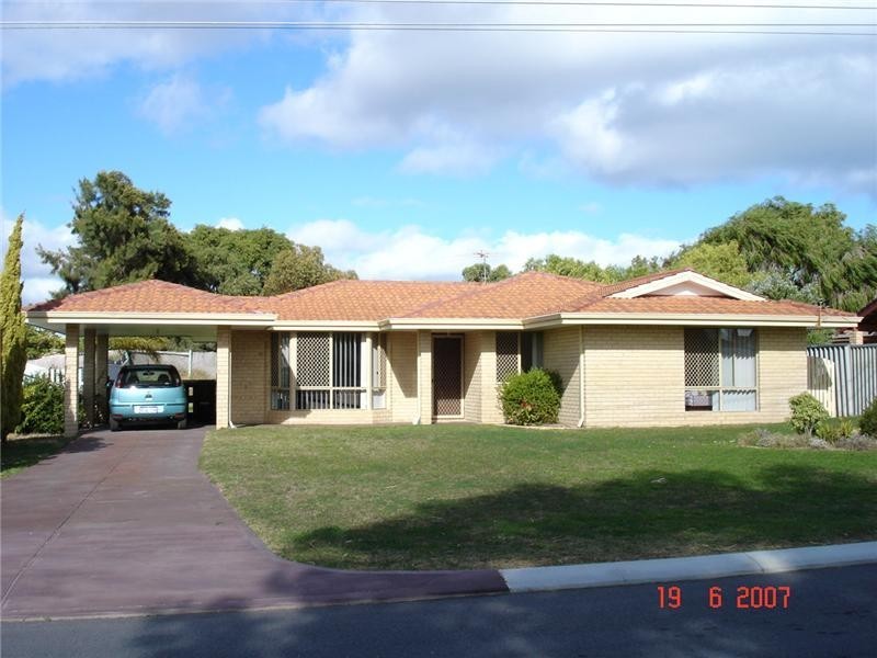 3 Willis Street, Warnbro WA 6169