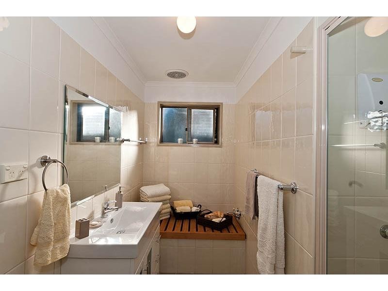 12 Seaview Avenue, Merimbula NSW 2548