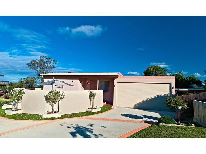 12 Seaview Avenue, Merimbula NSW 2548