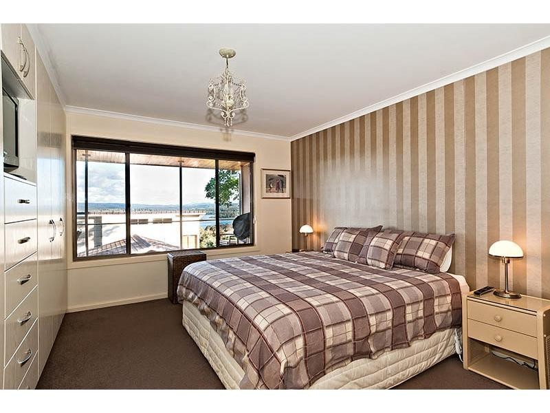 12 Seaview Avenue, Merimbula NSW 2548