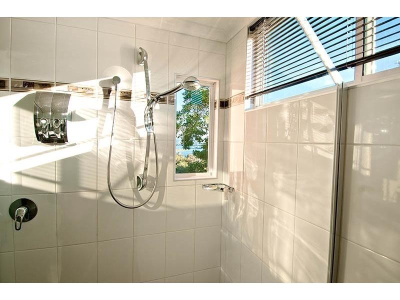 12 Seaview Avenue, Merimbula NSW 2548