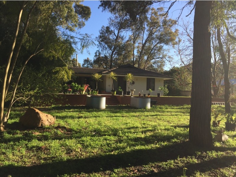 5465 Great Eastern Hwy, Mundaring WA 6073