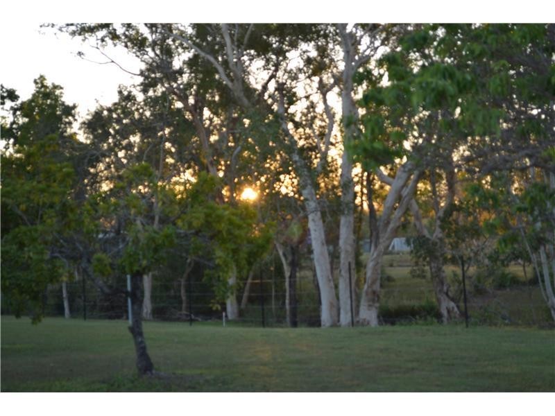 295 Ocean Parade, Balgal Beach QLD 4816
