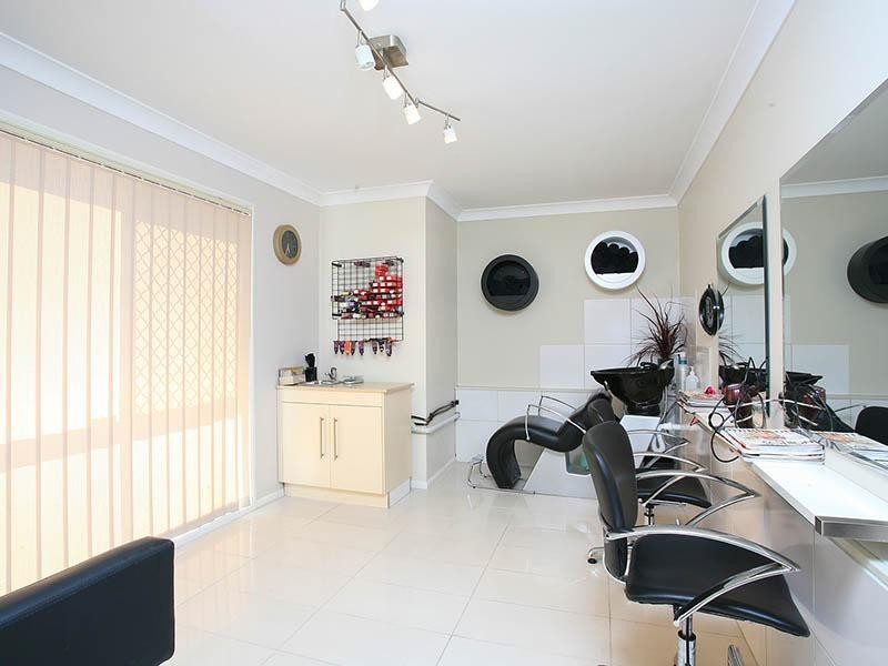 12 Bridgewater Road, Springfield QLD 4300