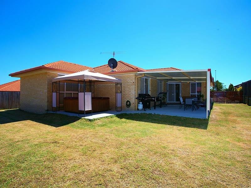 12 Bridgewater Road, Springfield QLD 4300