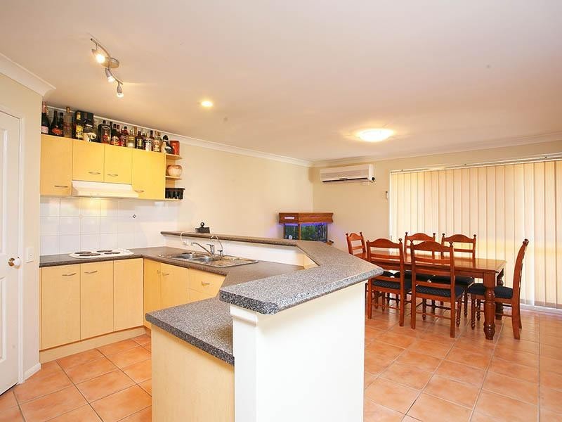 12 Bridgewater Road, Springfield QLD 4300