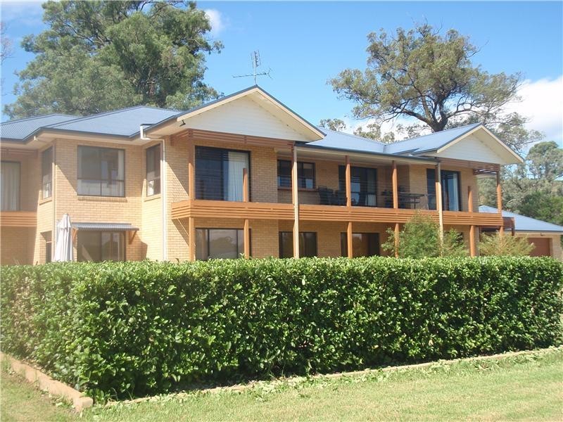 5 Carramar Close, Picton NSW 2571