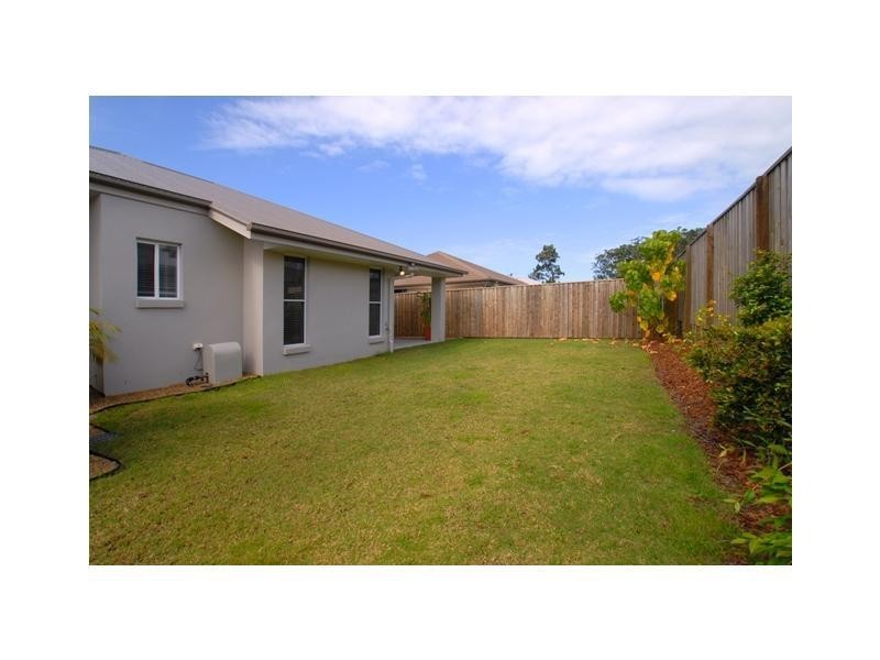 25 Elvena Circuit, Little Mountain QLD 4551