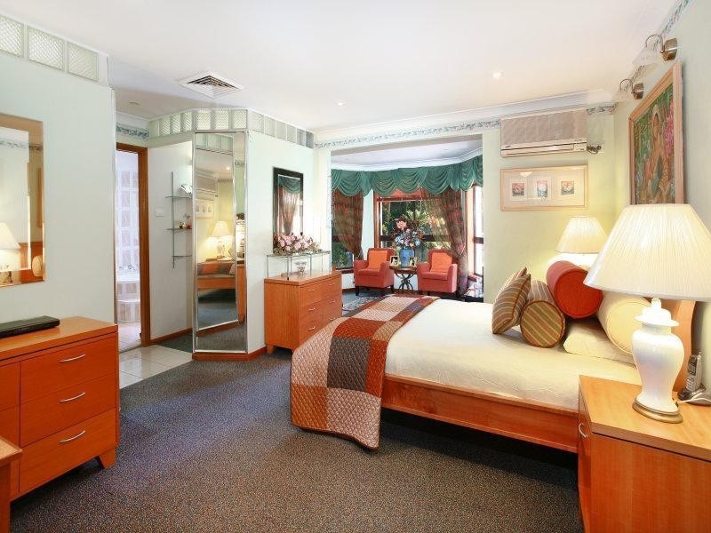 36 Coonara Avenue, West Pennant Hills NSW 2125