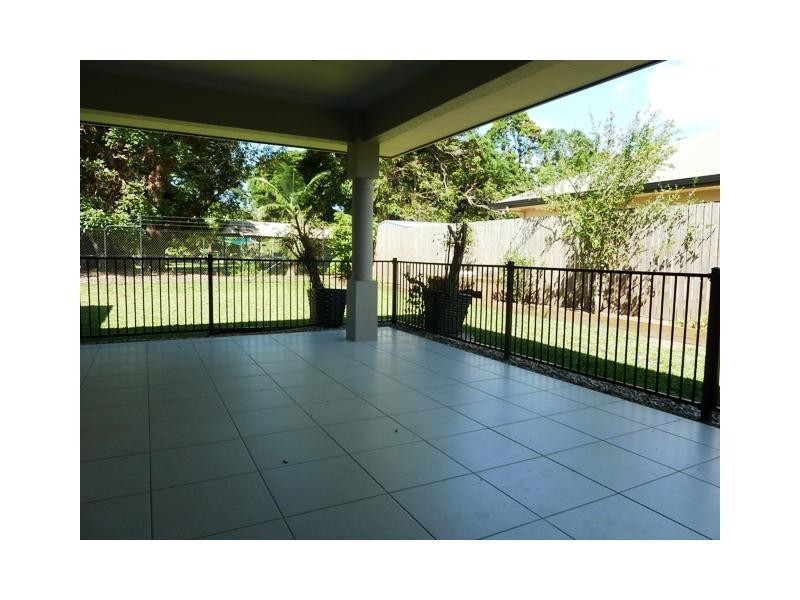 20 Lennox Street, Edmonton QLD 4869