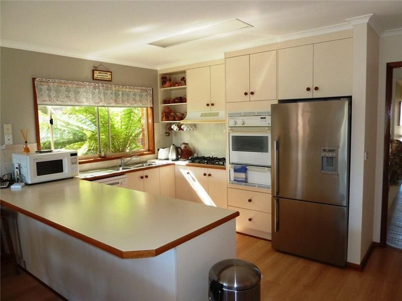 13 Lord Street, Hamilton VIC 3300