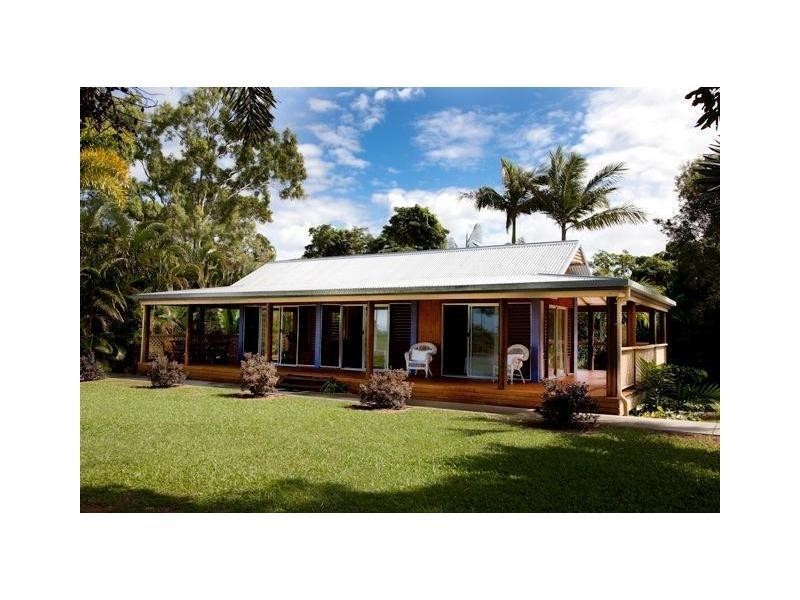 43 Mission Drive, South Mission Beach QLD 4852