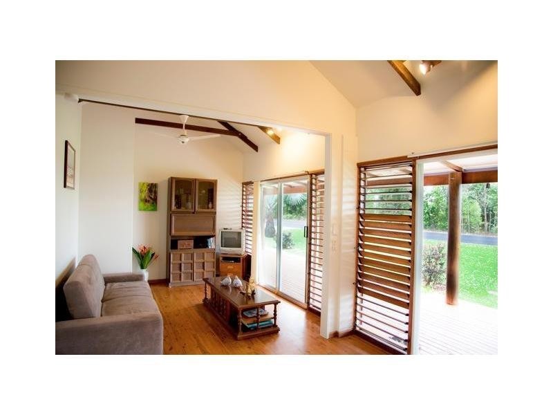 43 Mission Drive, South Mission Beach QLD 4852