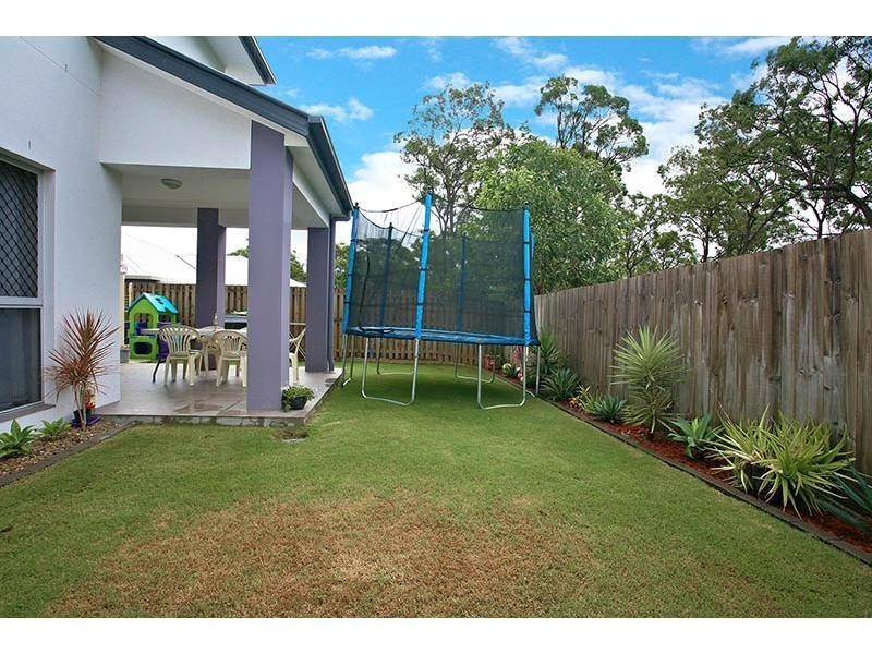 2,13 Mackenzie Street, Coomera QLD 4209