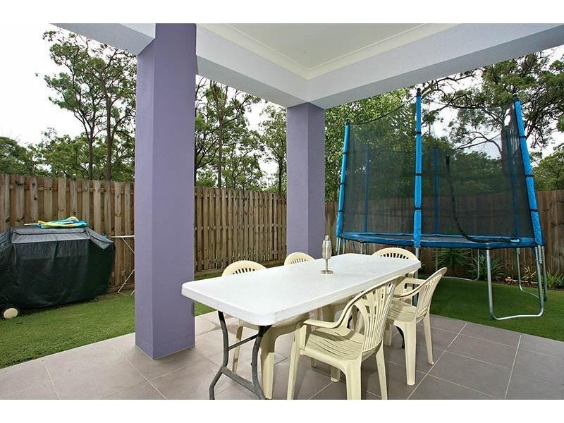 2,13 Mackenzie Street, Coomera QLD 4209