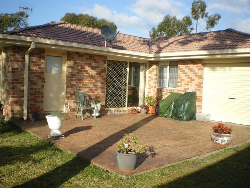 72 Whiteswan Ave, Blue Haven NSW 2262