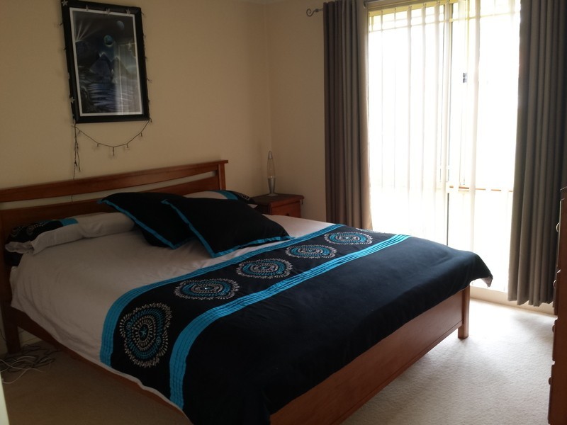 72 Whiteswan Ave, Blue Haven NSW 2262