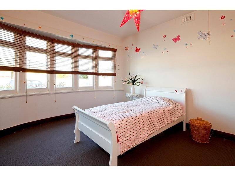 6 Smith Street, Devonport TAS 7310