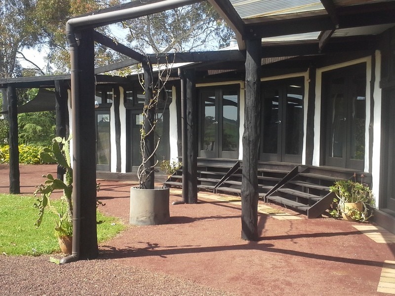 Ellimatta,5 Trewin Road, Goorambat VIC 3725