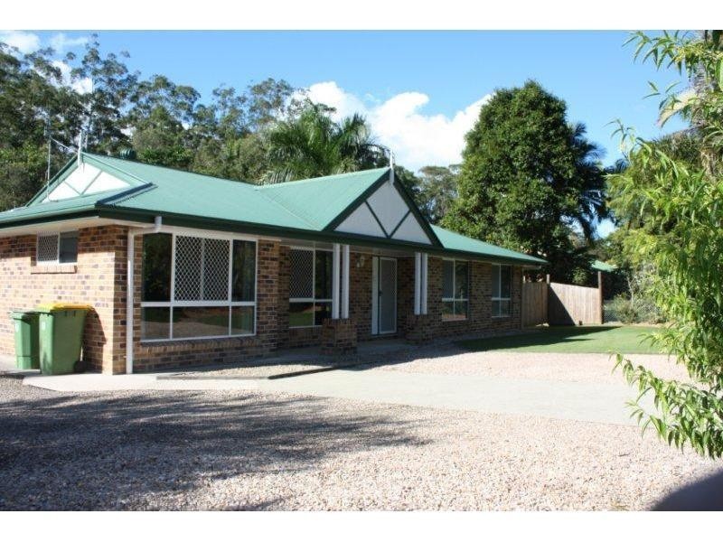 17 Sidney Drive, Beerwah QLD 4519