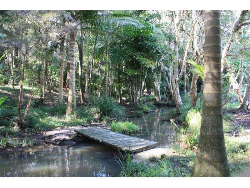 17 Sidney Drive, Beerwah QLD 4519