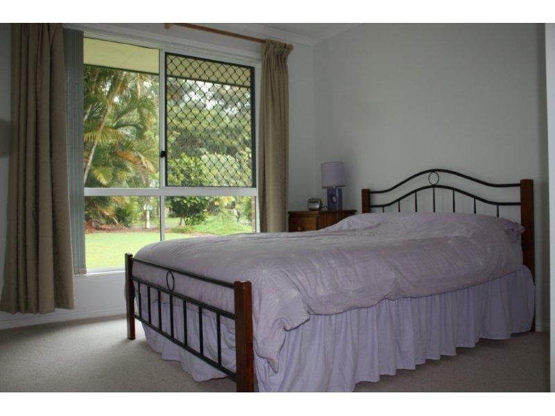17 Sidney Drive, Beerwah QLD 4519