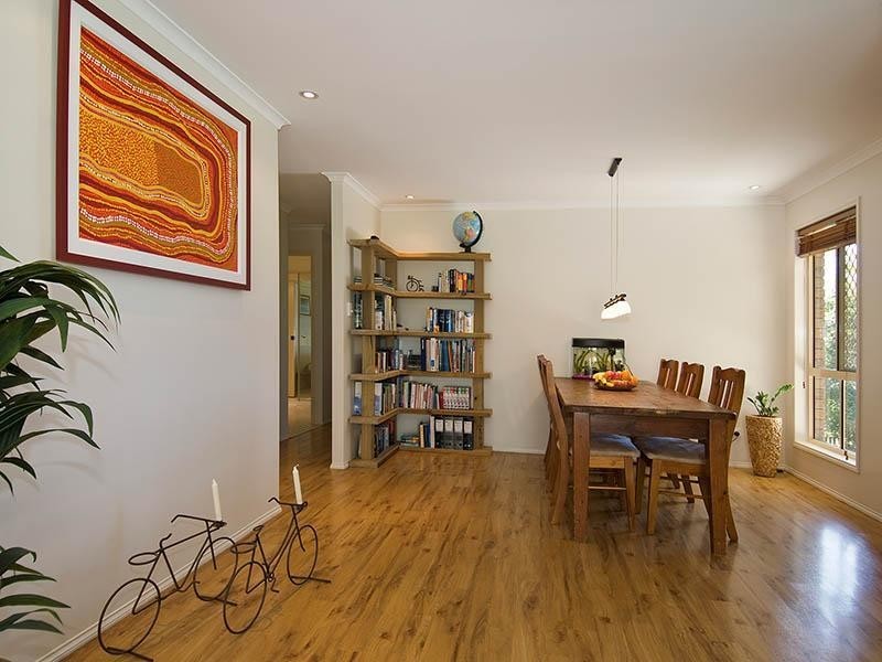 4 Daydream Crt, Kawungan QLD 4655