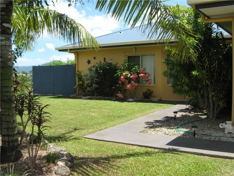318 Dempsey Street, Gordonvale QLD 4865