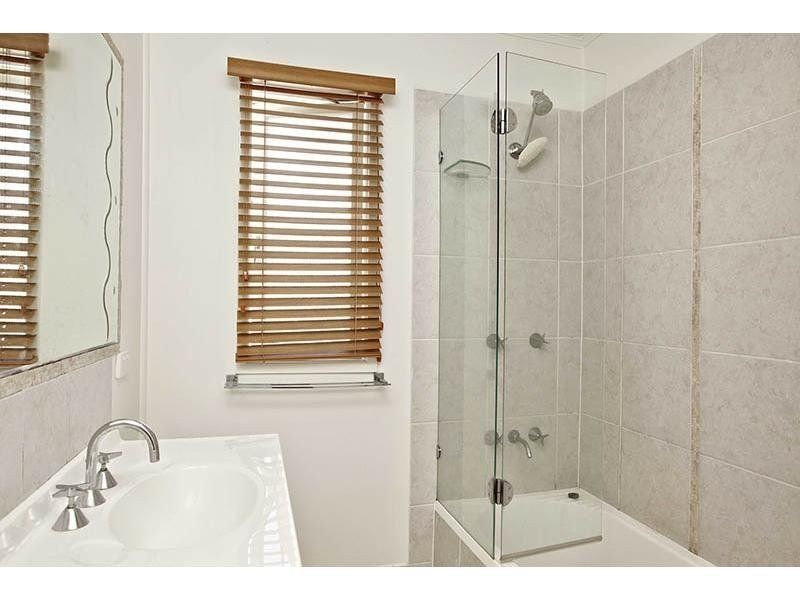 22 Livermore Street, Redcliffe QLD 4020