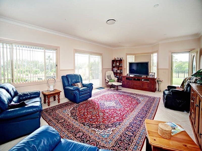 100 Treeview Drive, Rainbow Flat NSW 2430