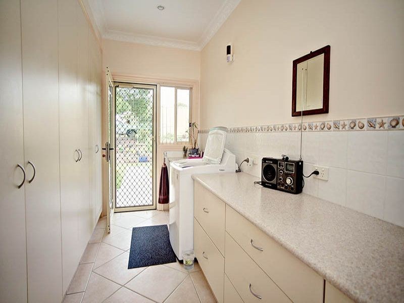 100 Treeview Drive, Rainbow Flat NSW 2430