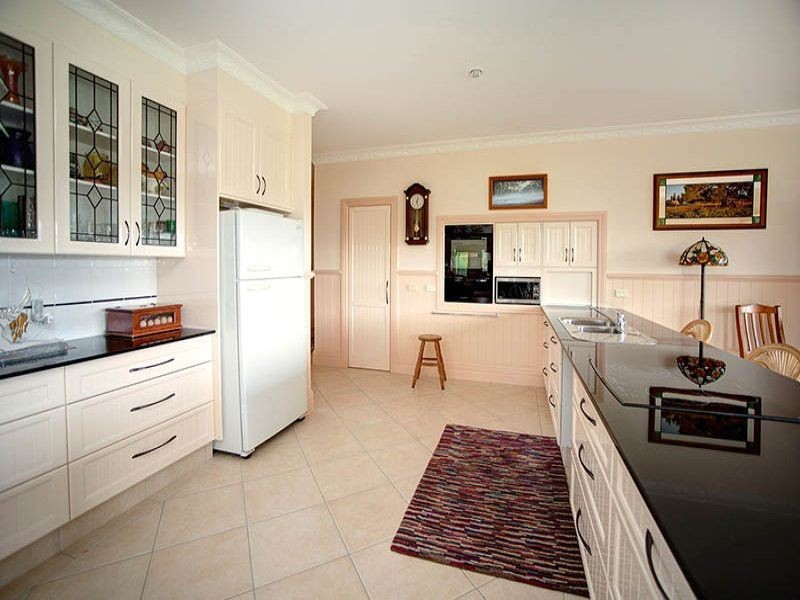 100 Treeview Drive, Rainbow Flat NSW 2430