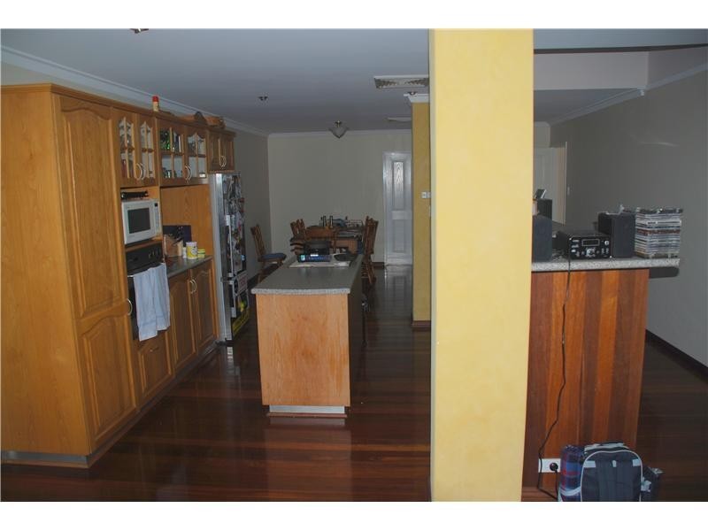 2 Merrifield Place, Mullaloo WA 6027