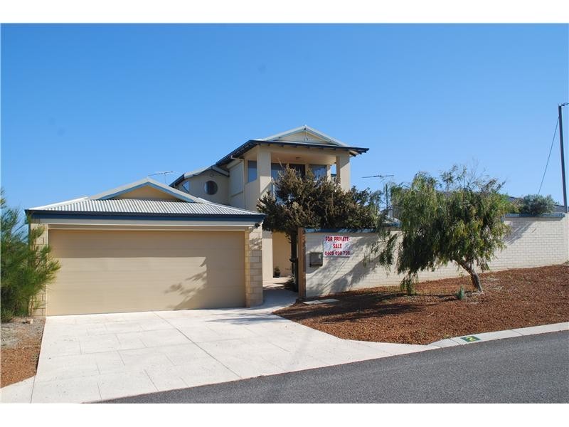 2 Merrifield Place, Mullaloo WA 6027