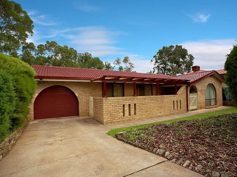 25 Capeview Crescent, Hackham SA 5163