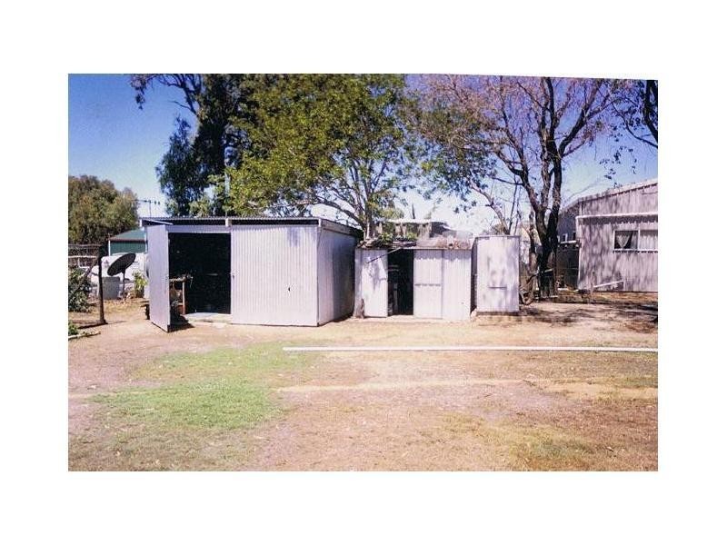 10 Arthur Street, St Lawrence QLD 4707