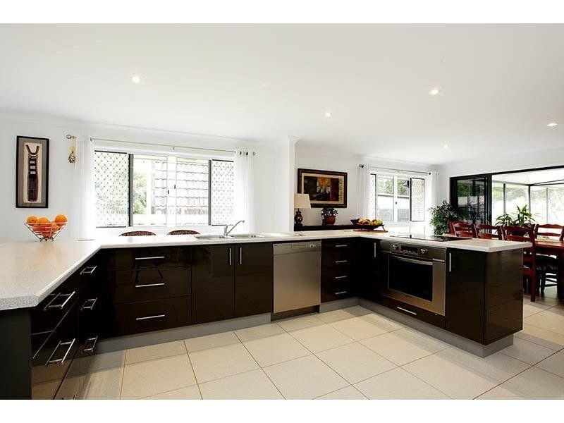 88 Victoria Parade East, Coochiemudlo Island QLD 4184